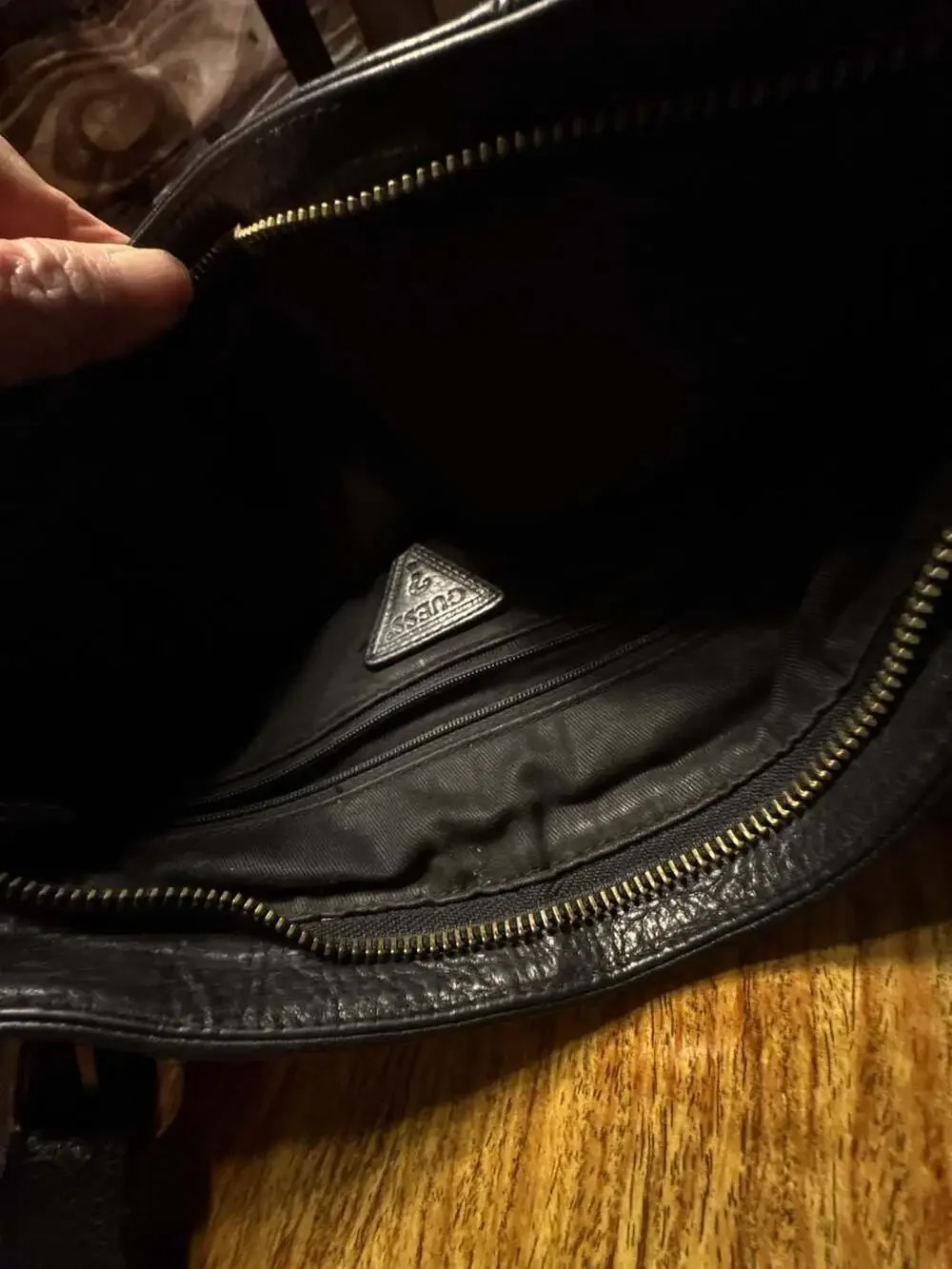 Vintage Guess Black Pebbled Leather Hobo Shoulder Bag with V-Logo Detail